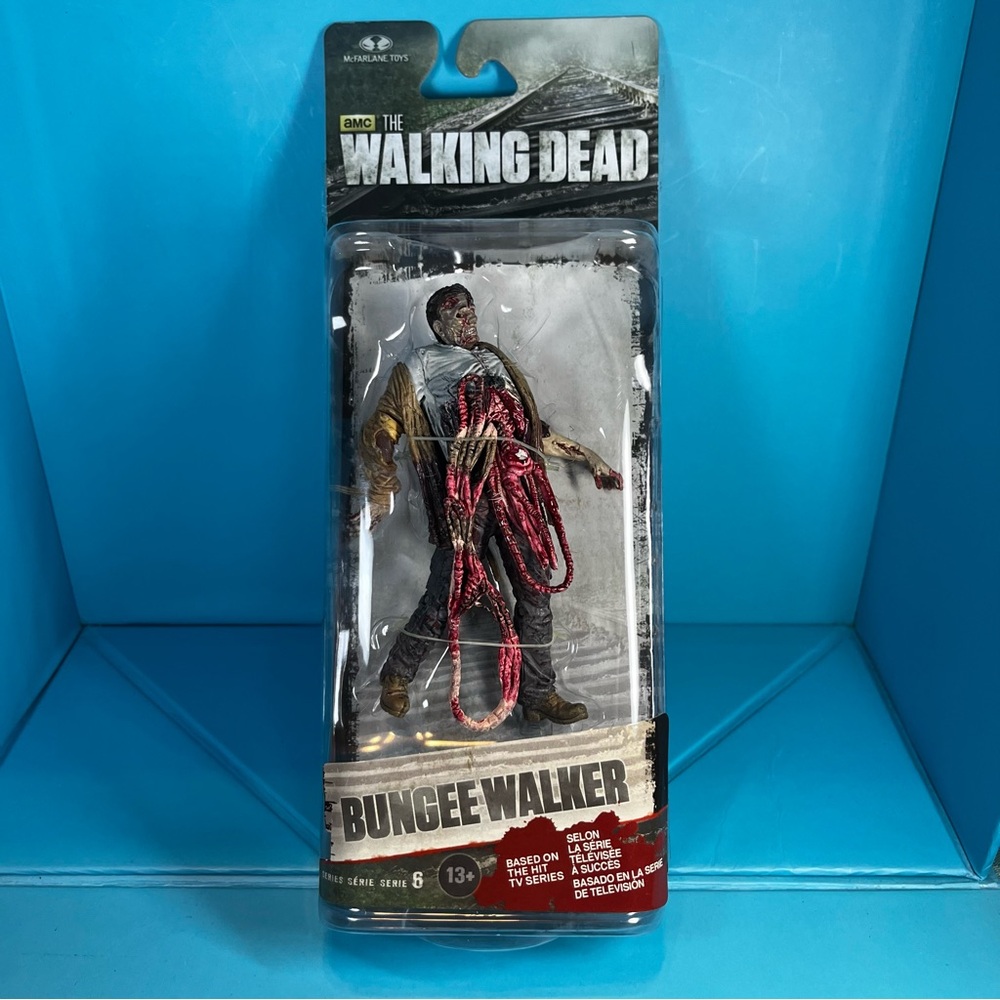 McFarlane Toys - The Walking Dead - Series 6 - Bungee Walker Figure